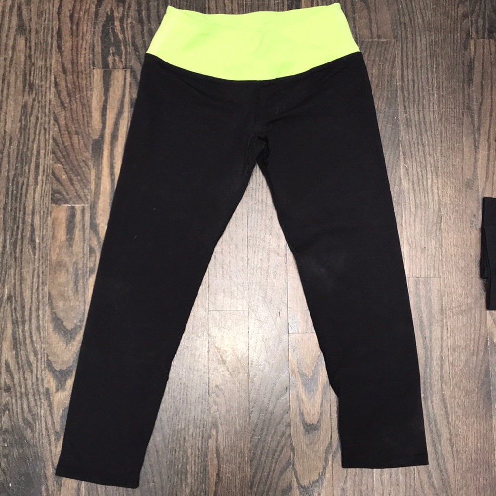 HardTail cropped athletic leggings